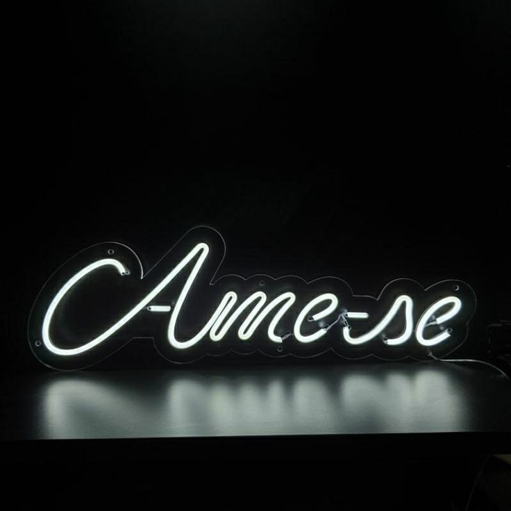 Custom LED Neon Name Sign – Personalized Acrylic Wall Decor & Night Light