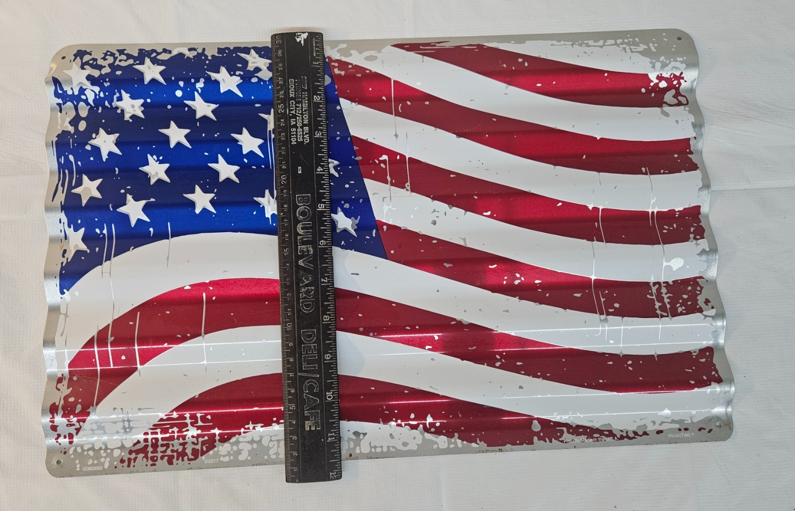 11.5″ x 18″ Metal AMERICAN FLAG Wall Decor