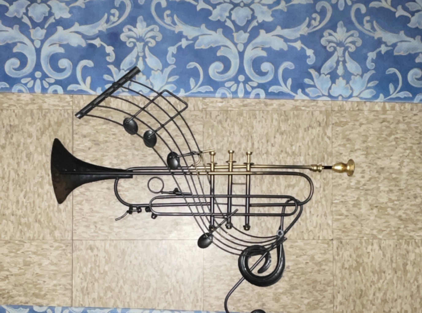 Large Metal Trumpet Music Wall Decor Plaque Black Gold Modern Abstract Art