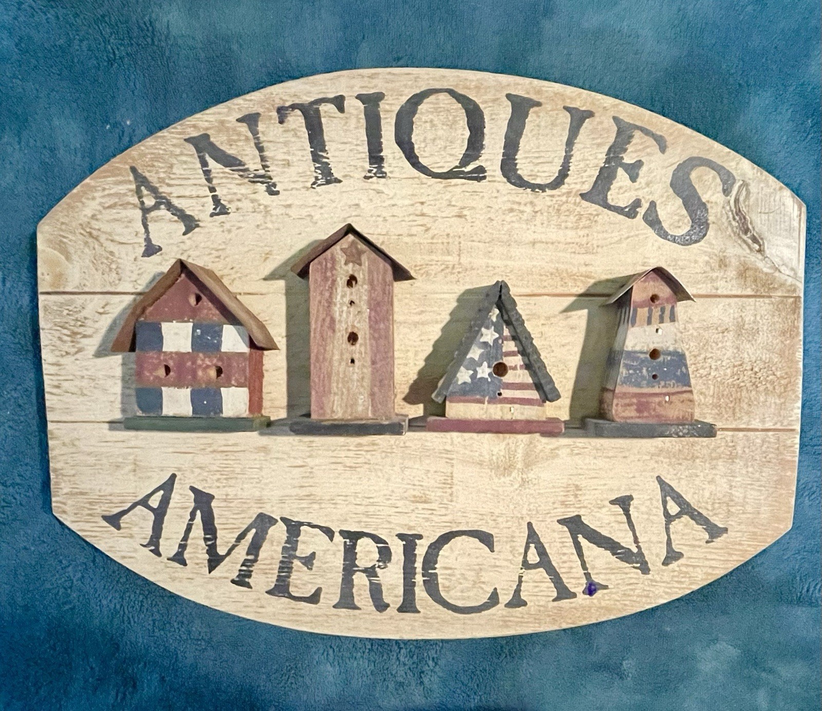 PATRIOTIC “ANTIQUE AMERICANA” HAND PAINTED WOOD WALL PLAQUE 3D BIRD HOUSES