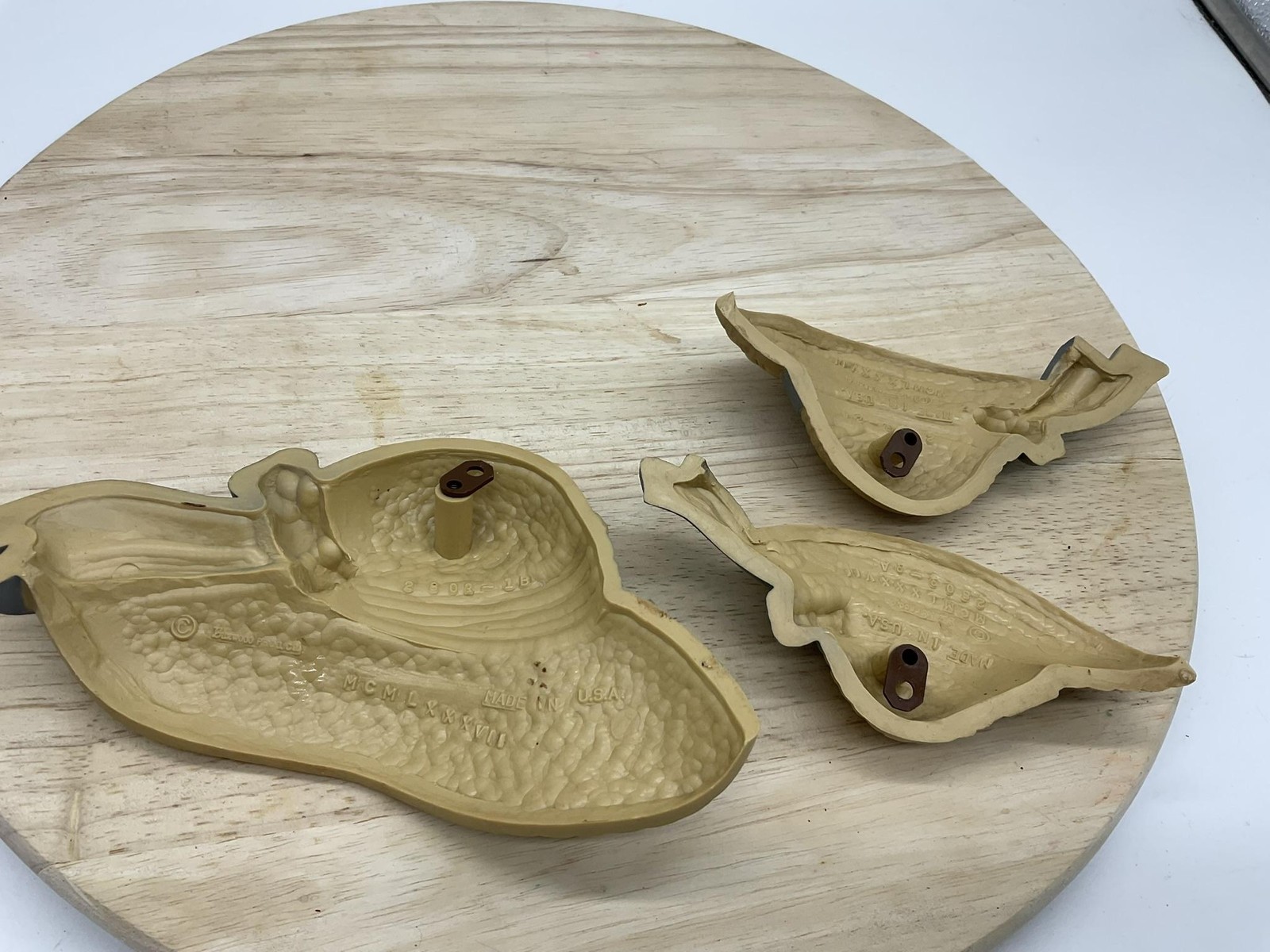 Vintage Burwood Straw Hat Wall Plaques Set Of 3 Brown Plastic Country Decor
