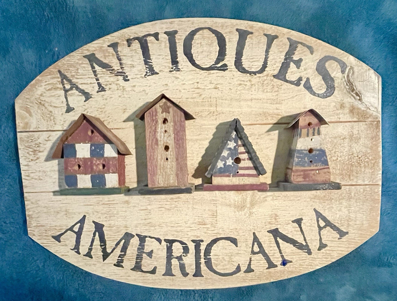 PATRIOTIC “ANTIQUE AMERICANA” HAND PAINTED WOOD WALL PLAQUE 3D BIRD HOUSES