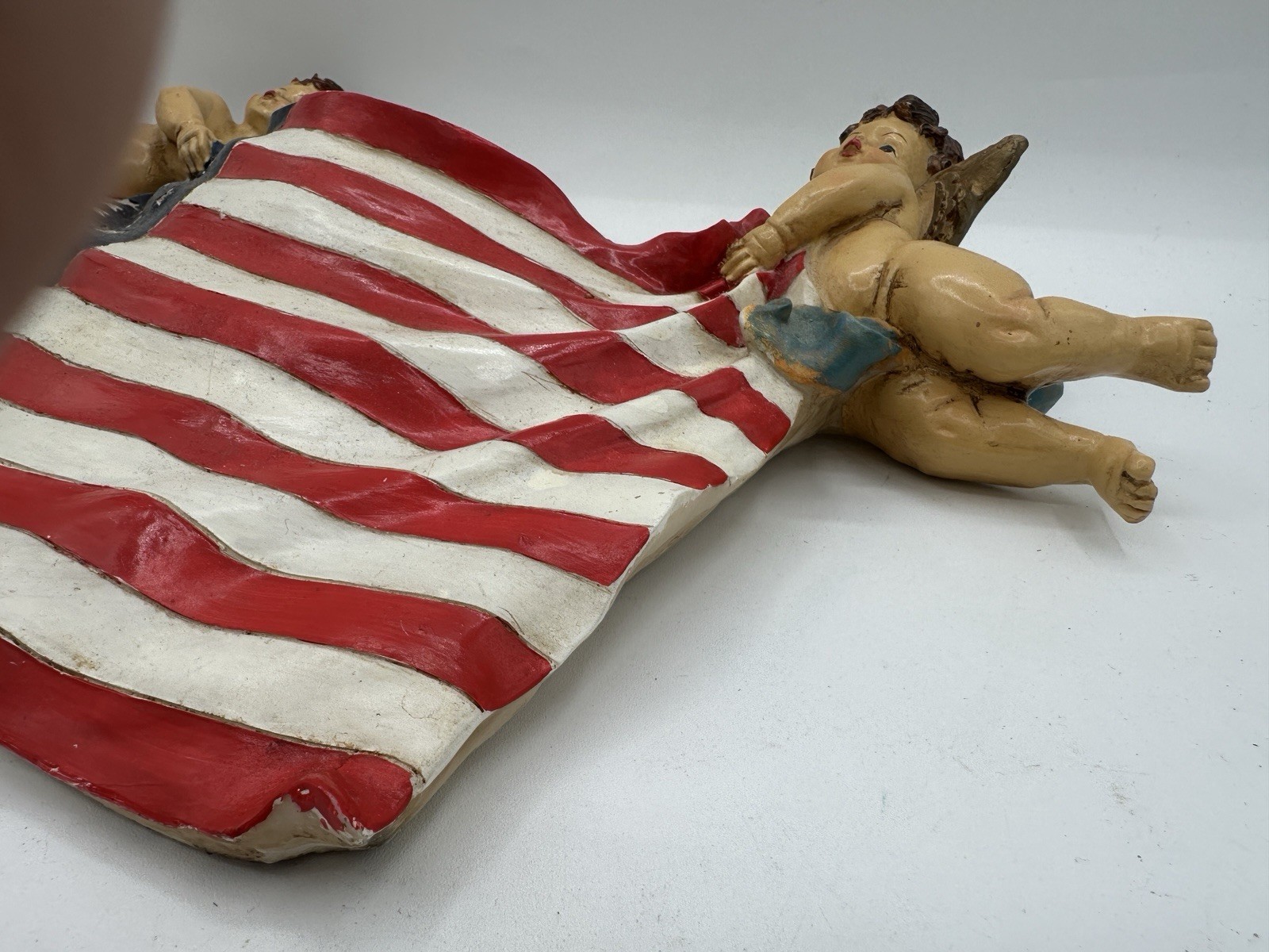 Vintage Patriotic Cherub Angels American Flag Wall Hanging Resin Plaque 16”