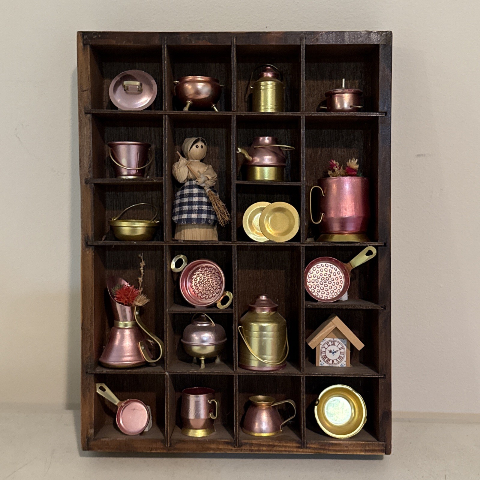 Shadow Box Mini Pots Pans Kitchen Theme Doll House Size Wall Decor VTG Taiwan