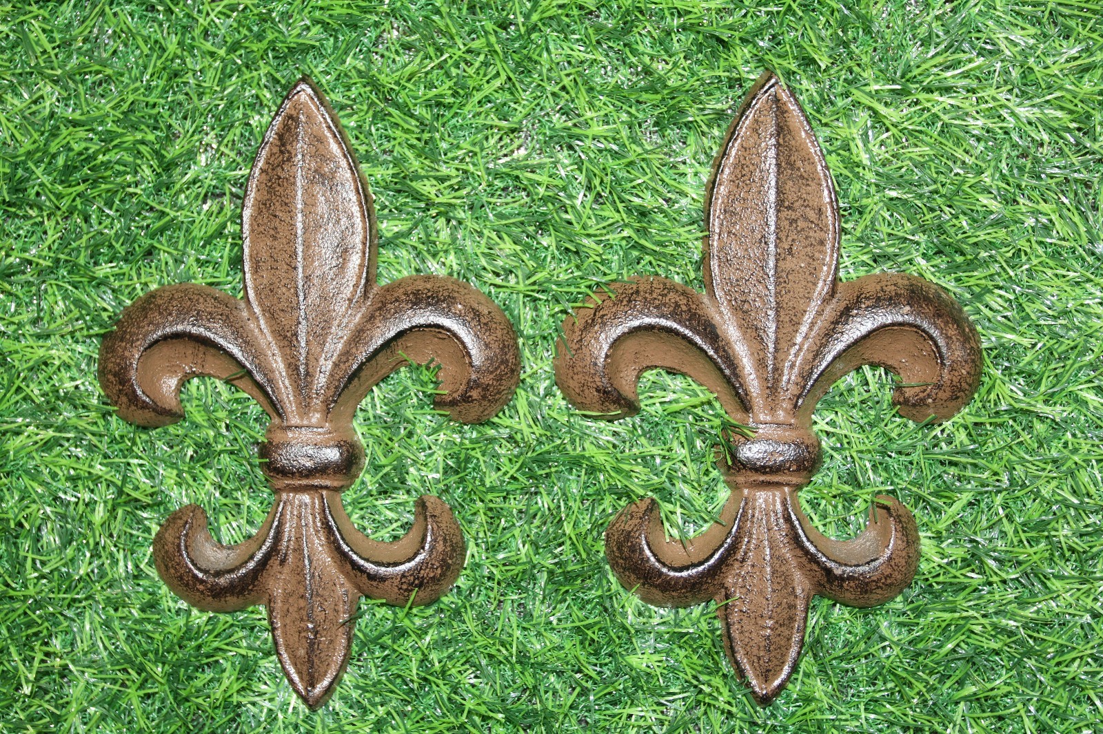 2-FLUER DE LIS Medium Wall Plaques,New Orleans Style Wall Decor,Gifts,F-6