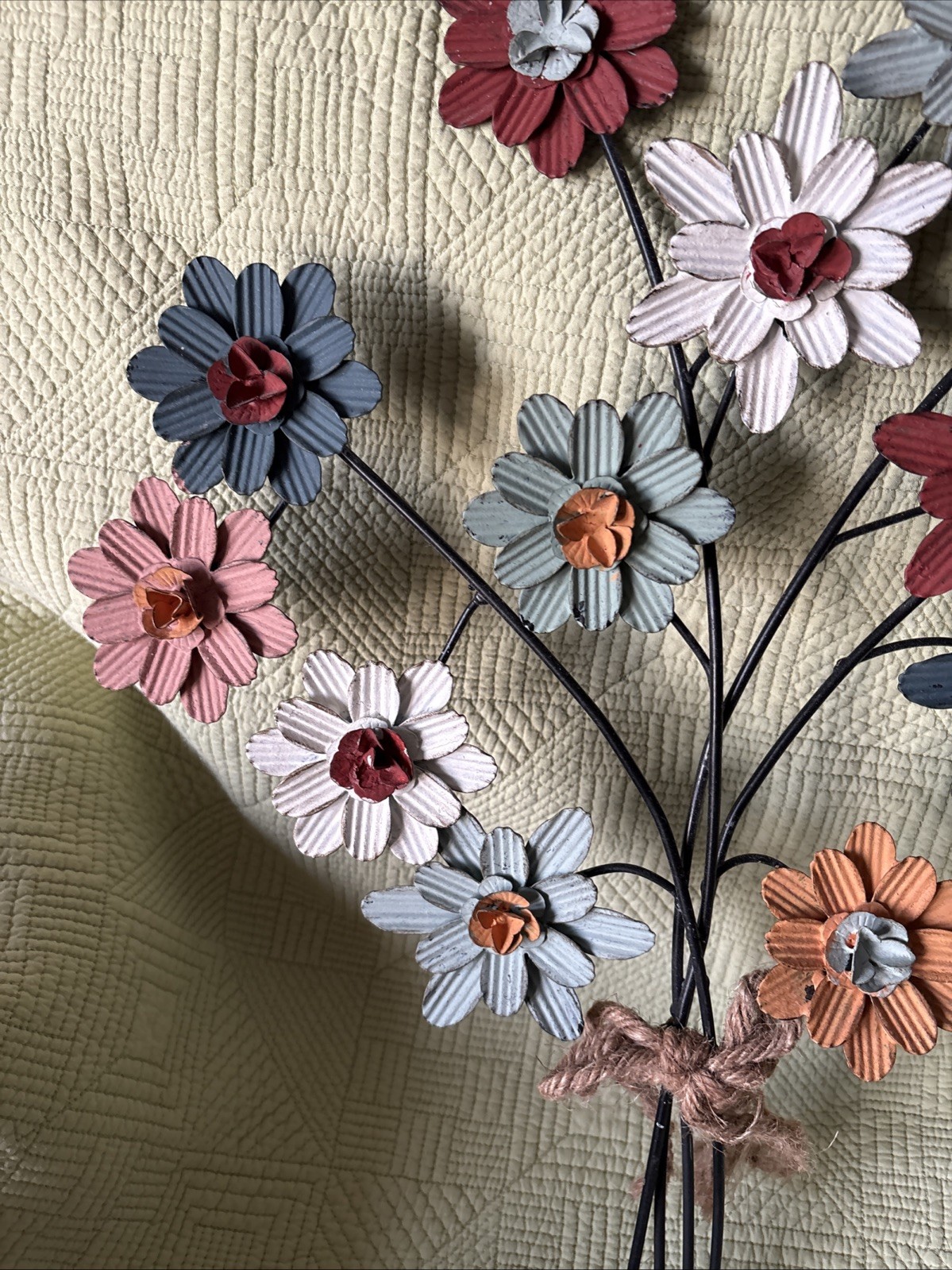 Flower Bouquet Metal Wall Decoration Farmhouse Cottage Core Rope Multicolor 22″H