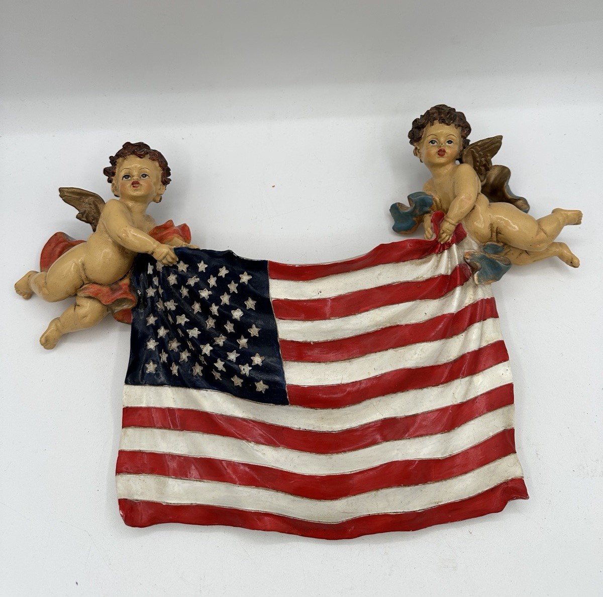 Vintage Patriotic Cherub Angels American Flag Wall Hanging Resin Plaque 16”