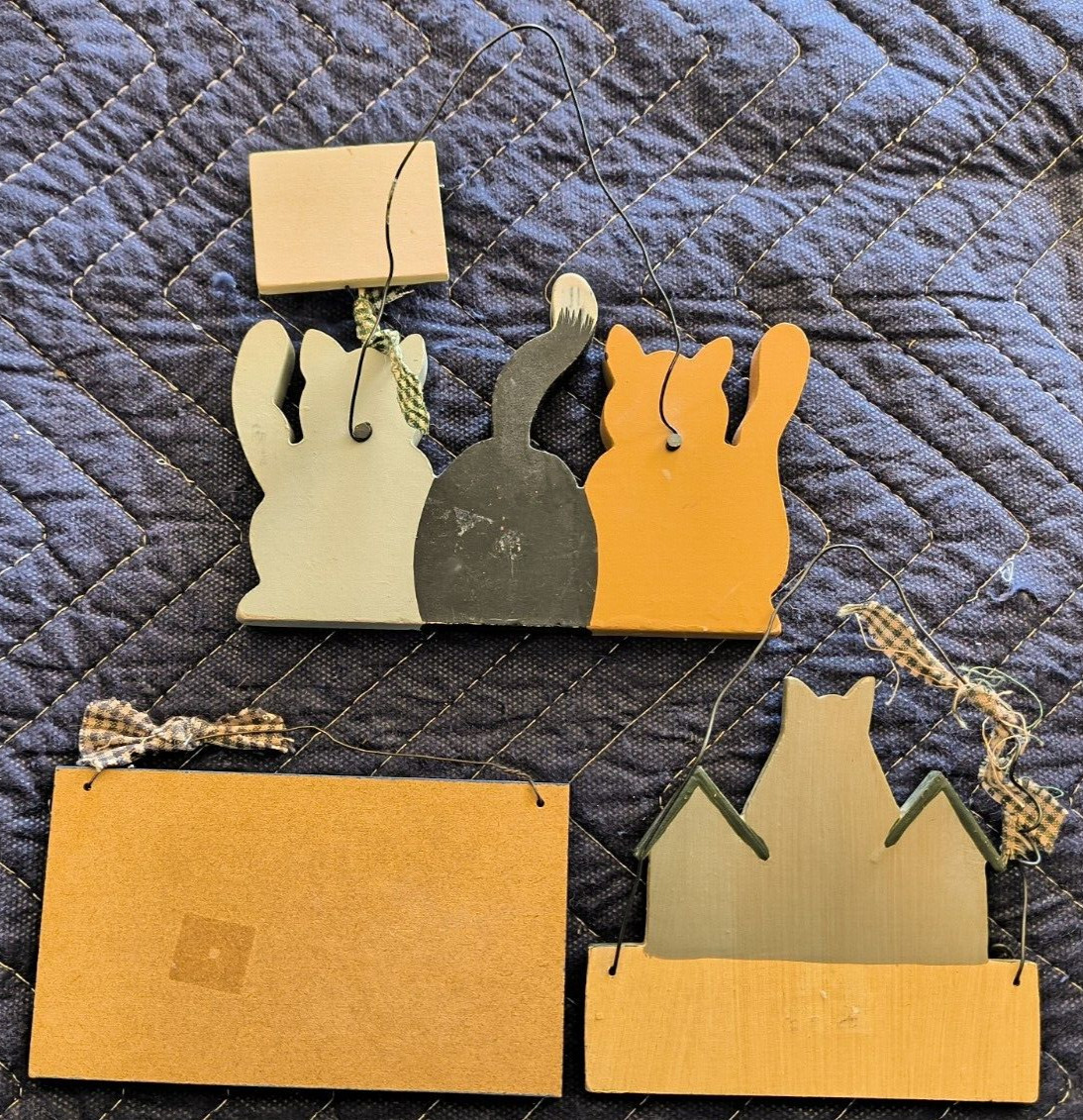 LOT OF 3 CAT FUNNY-FOLK ART WOOD PLACK SIGNS HAND PAINTED CUTE CAT WALL HANGERS