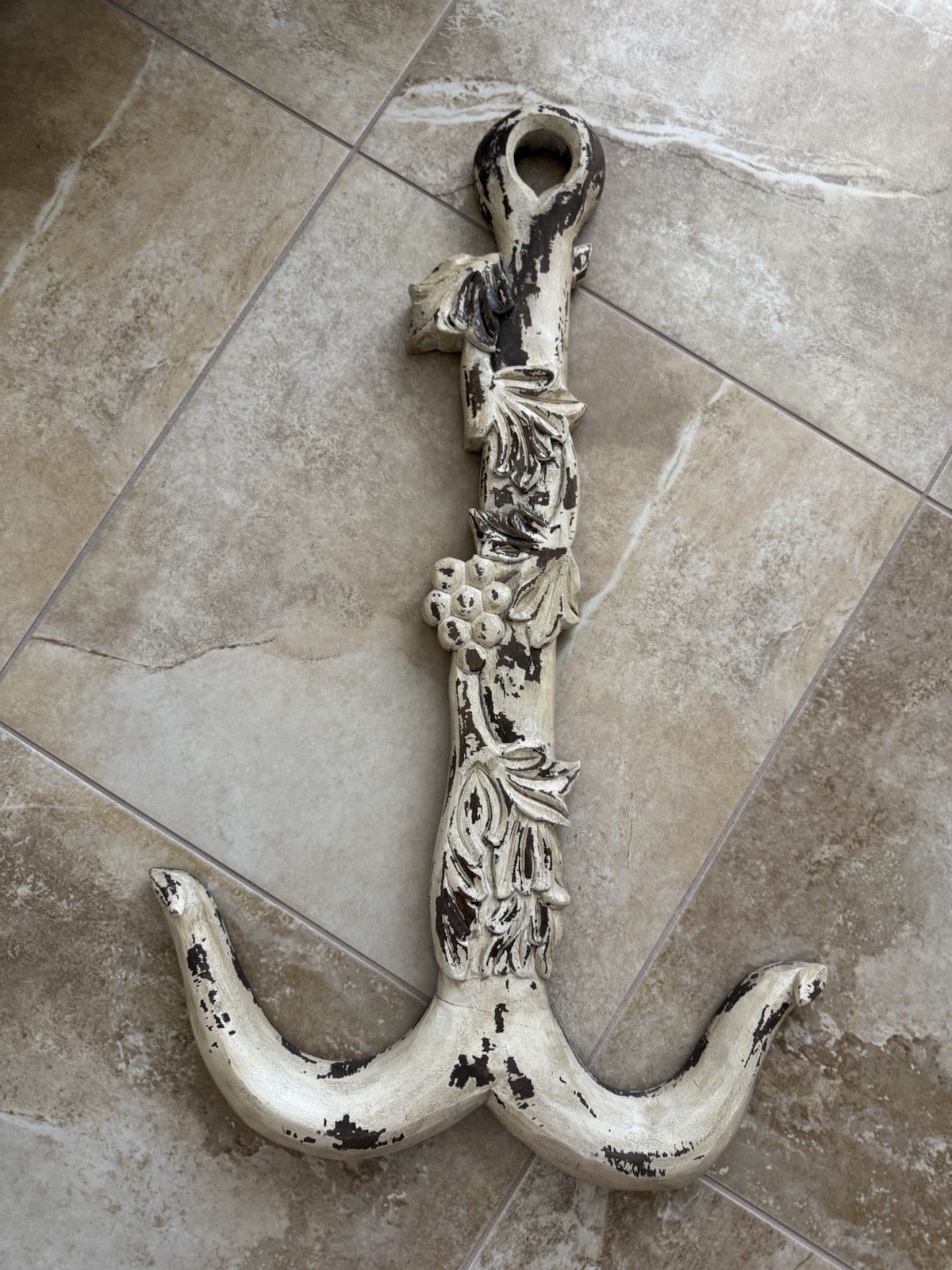 Pottery Barn ~ CARVED WHITE WOODEN ANCHOR ~ COASTAL HOME WALL SIGN SEA GRAPE