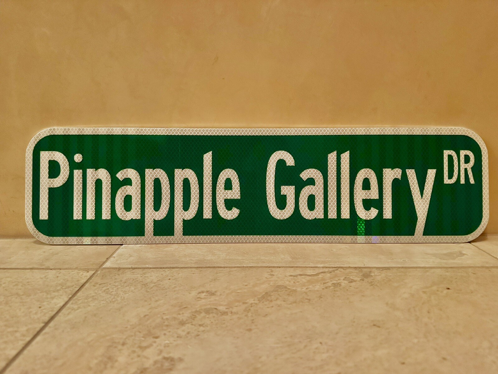 CUSTOM STREET NAME SIGN (Single/Double Sided) 24″x6″ 3M HIP Reflective Aluminum
