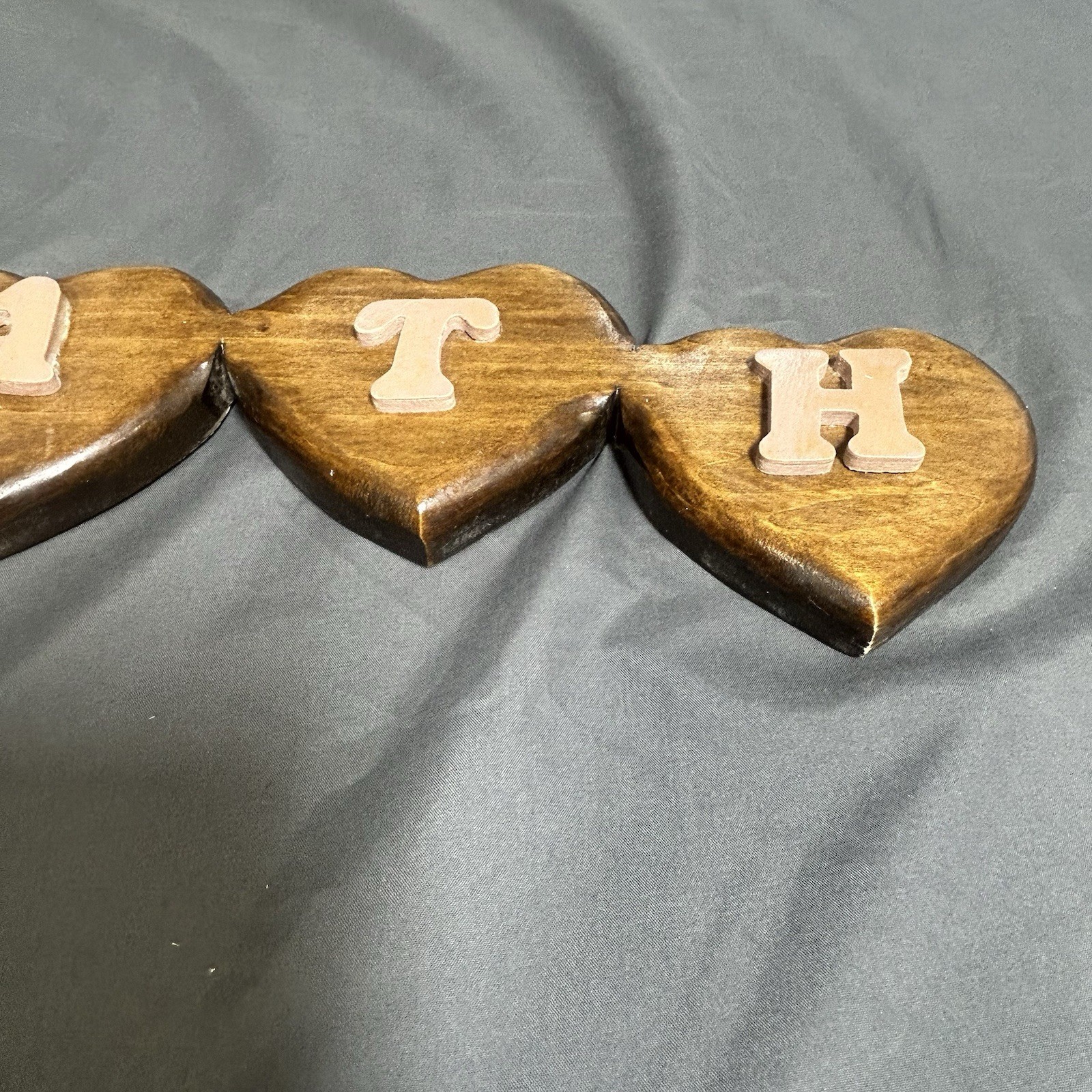 1990s Bath Vintage Hanging Wood Heart Country Pink Farmhouse Grannycore Cottage