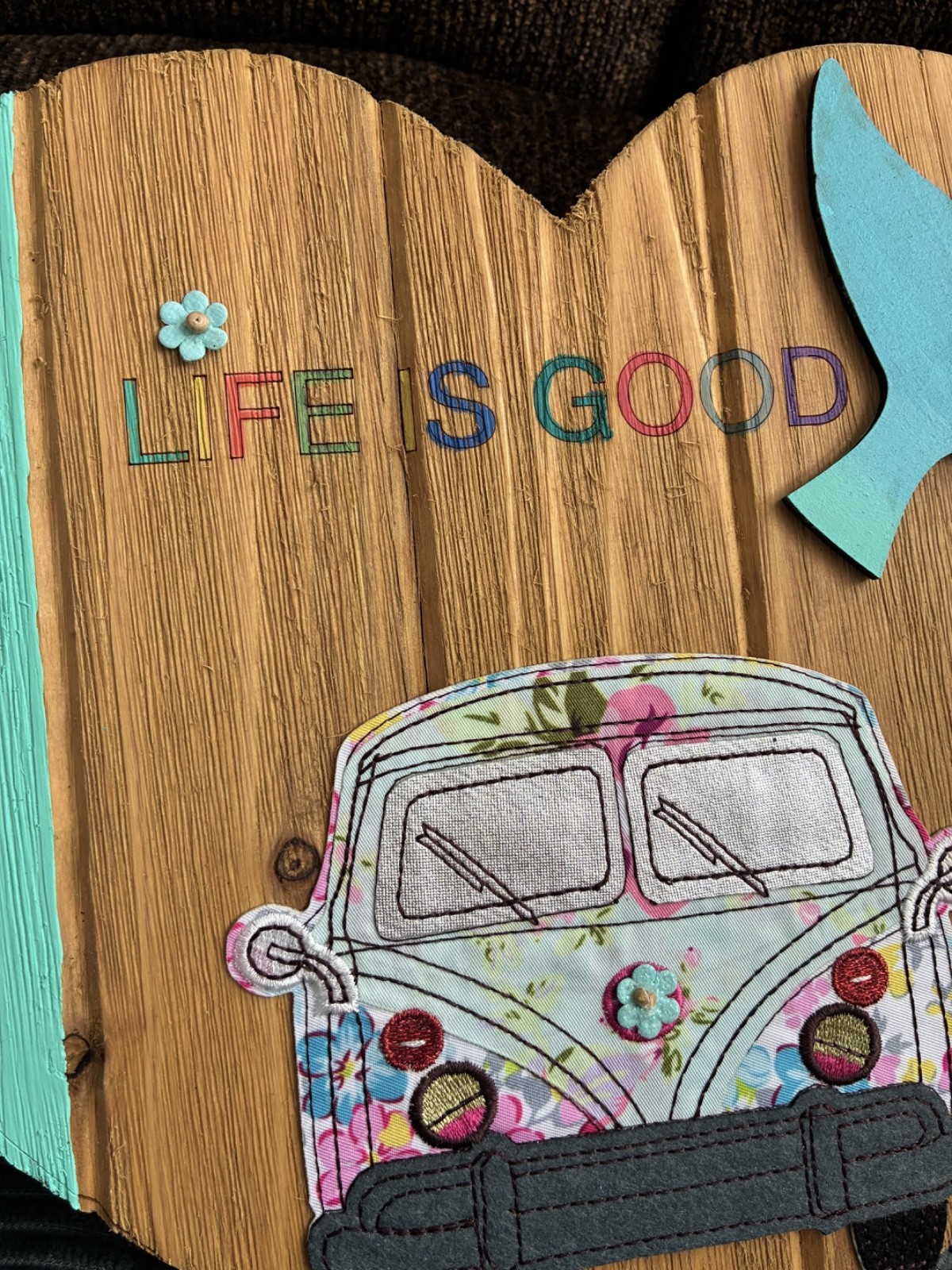 WOOD HEART LIFE IS GOOD DECOR VALENTINES DAY GIFT