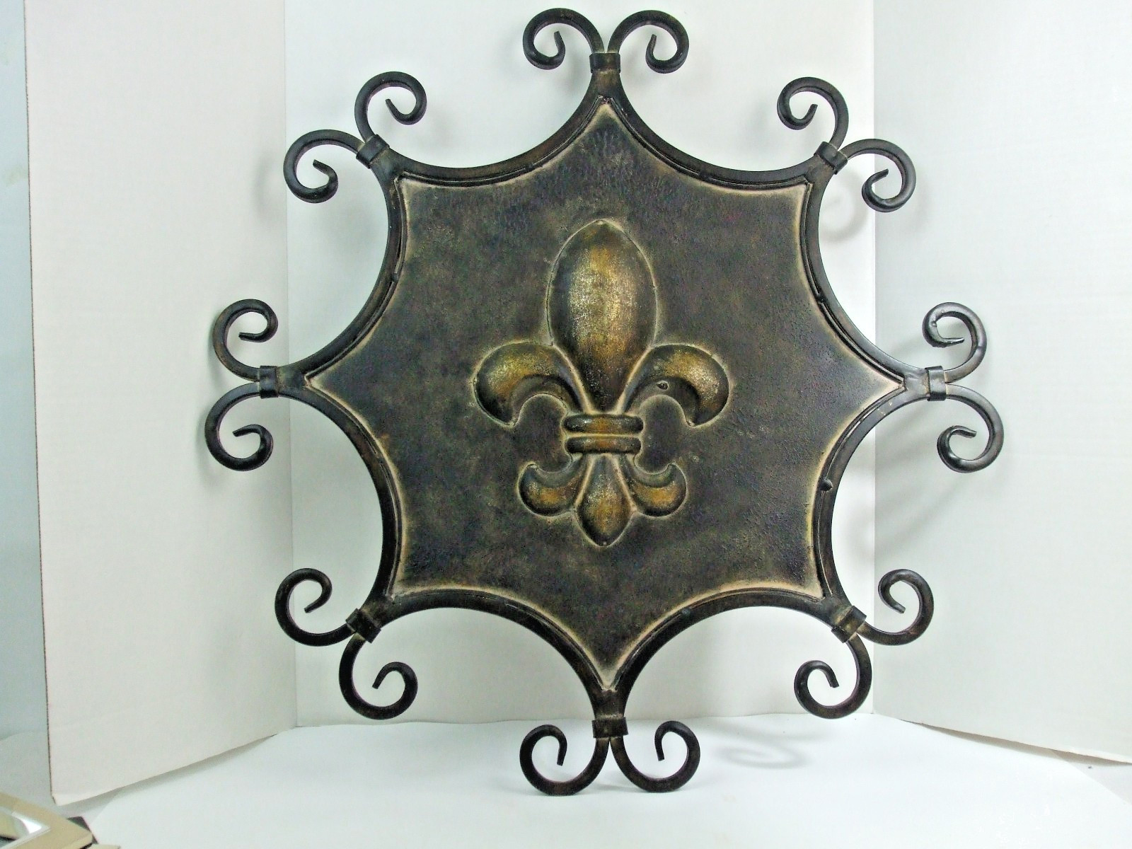 Large Fleur De Lis All Metal Wall Art Hanging Black/Bronze Shield Accent 24″ Vtg