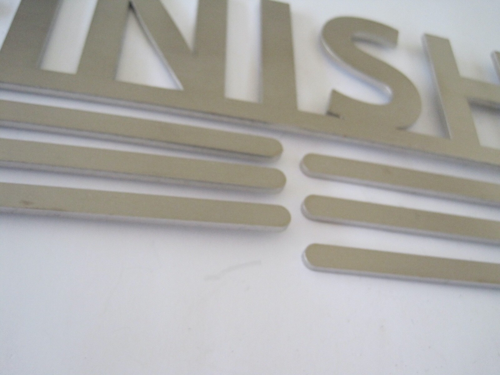Finish Strong Metal Sign 24″ x 4″