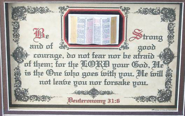 NEW Bible,Verse,Framed,Plaque”Be Strong And Of Good Courage”Christian Gifts $49-
