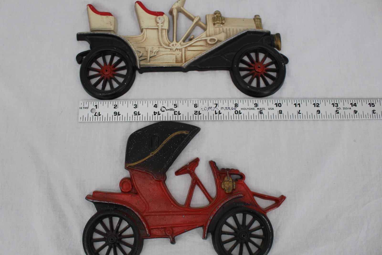 Midwest Metal Antique Car Wall Plaques Set Of 3 Medium Multicolor Decor
