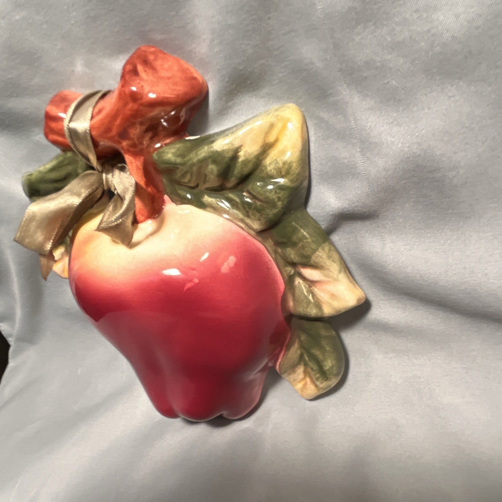 Ceramic Apple Wall Plaque Glossy Red Green Brown Fruit Decor Hanging