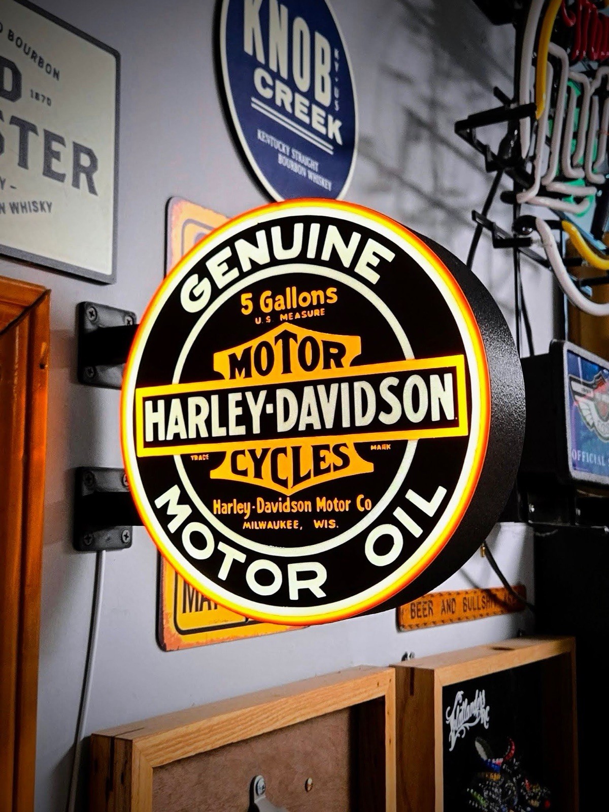 Harley-Davidson Motor Oil Round LED Light Box | RGB Option