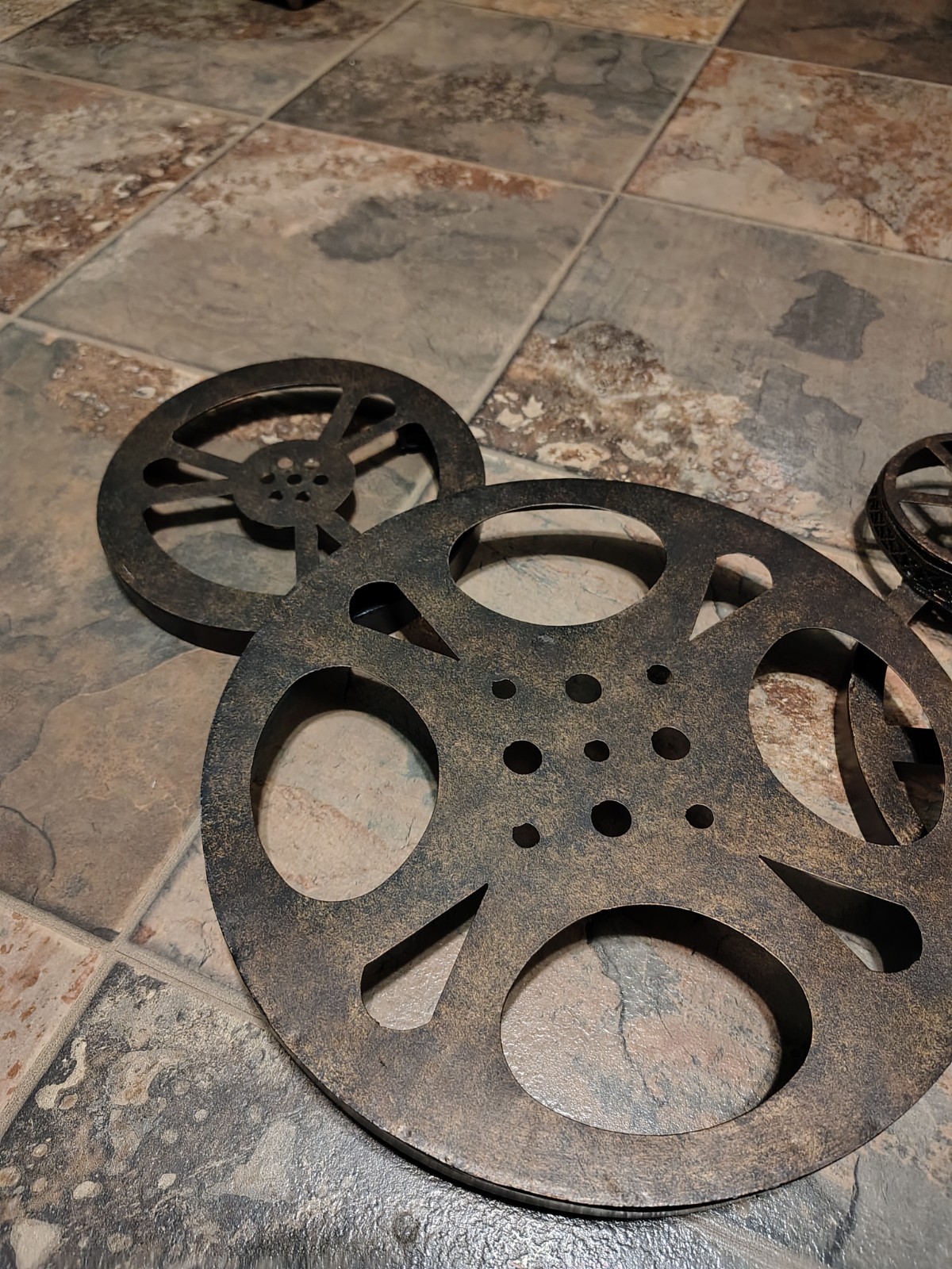 Large Cinema Theater Movie Reel Metal Wall Display Film Vintage Style 32″ x 18″