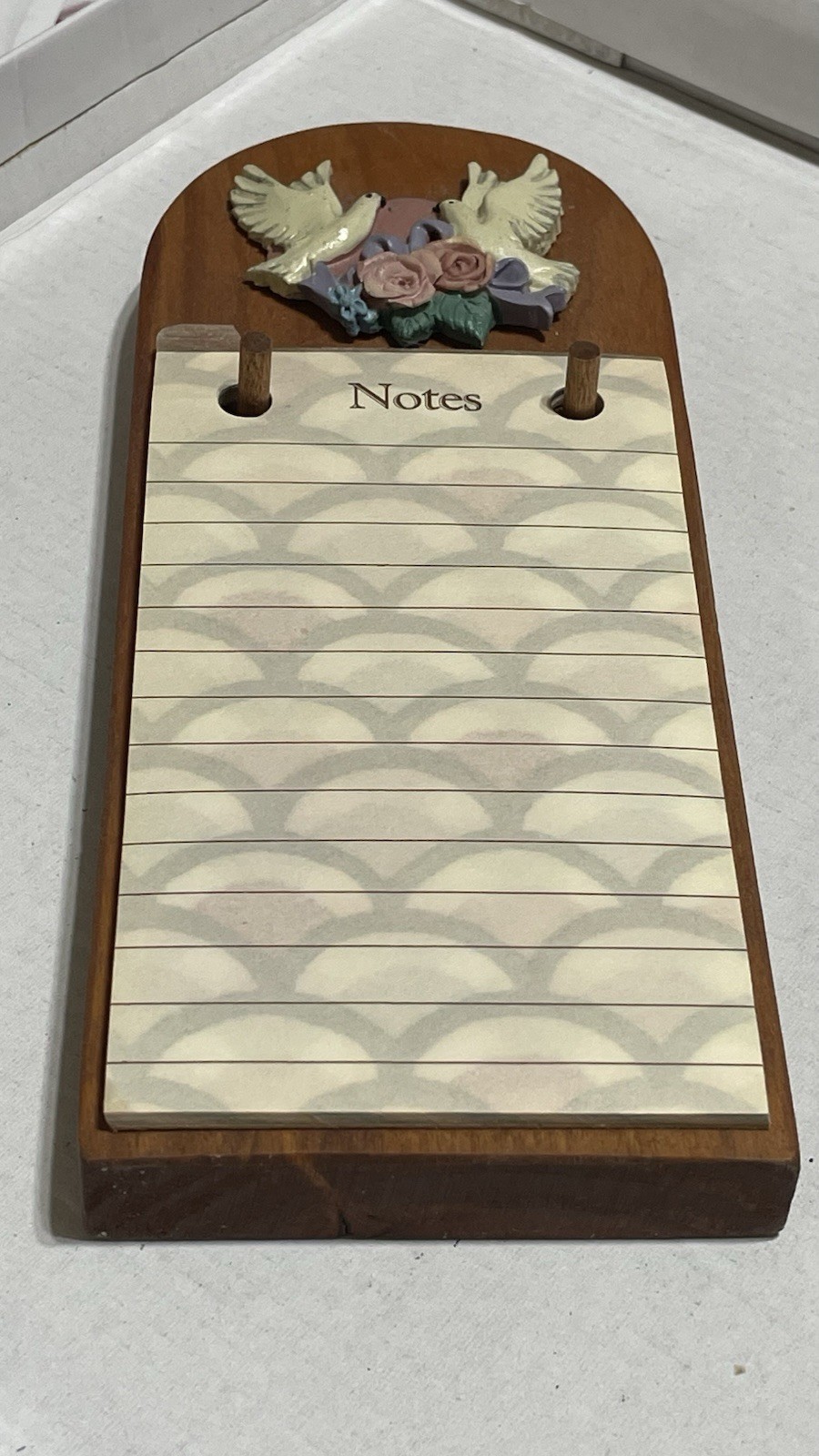 Vintage Hanging Wood Message Board w/ 2 White Doves & Pink Roses ￼