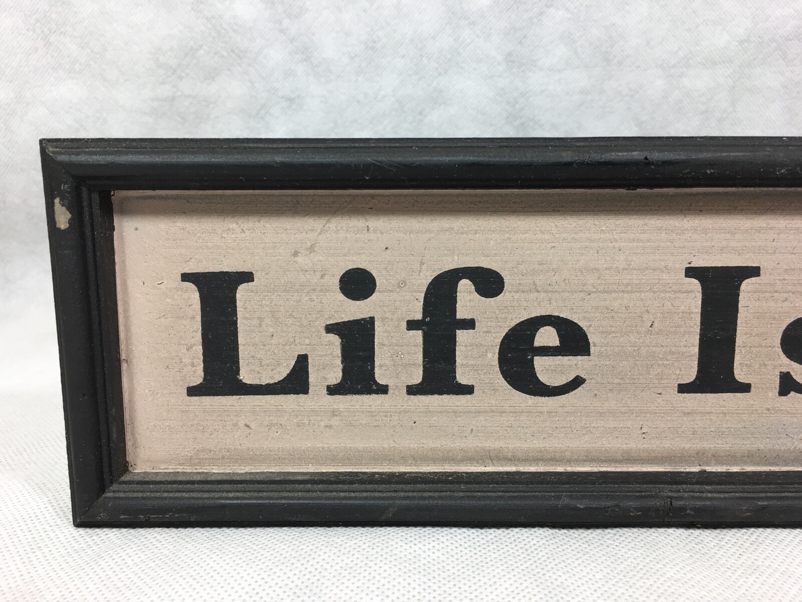 Life Is Good Wall Sign 16″ Distressed Framed Art Decoration