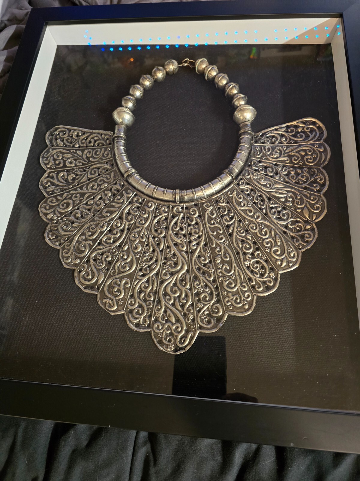 Miao Chinese Traditional Jewelry Chain Necklace Shadow Box – US Seller. Rare!