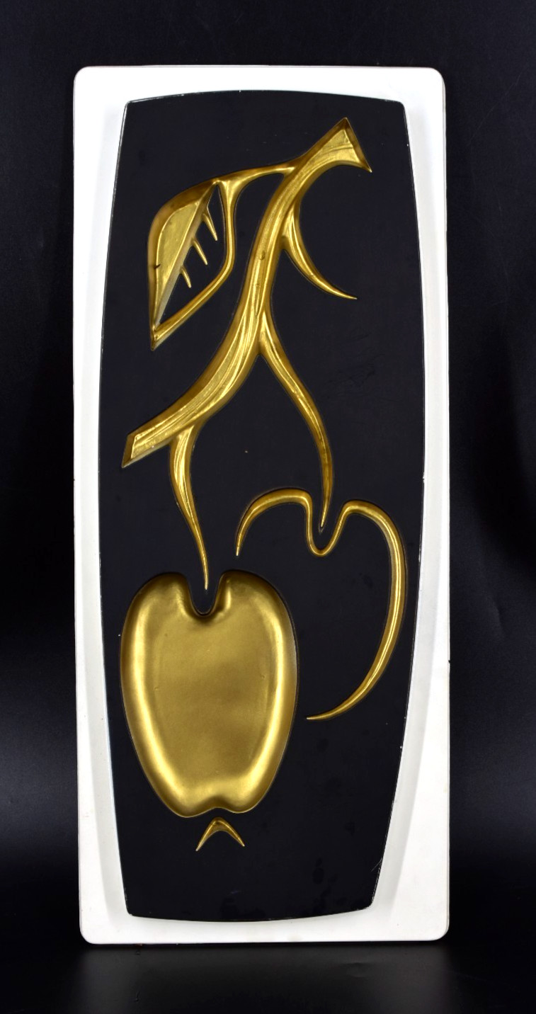 Vintage MCM Fruit Wall Plaques Apple & Pear Plastic Gold, Black, White 16.5″