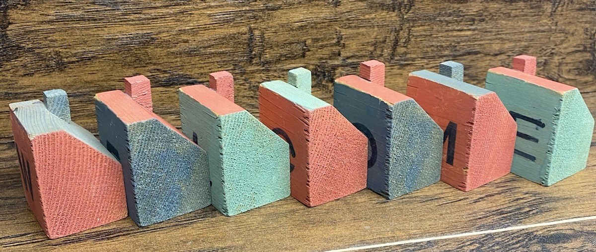 Primitive Wooden WELCOME Block Set House Village Shelf Sitter Folk Art Decor