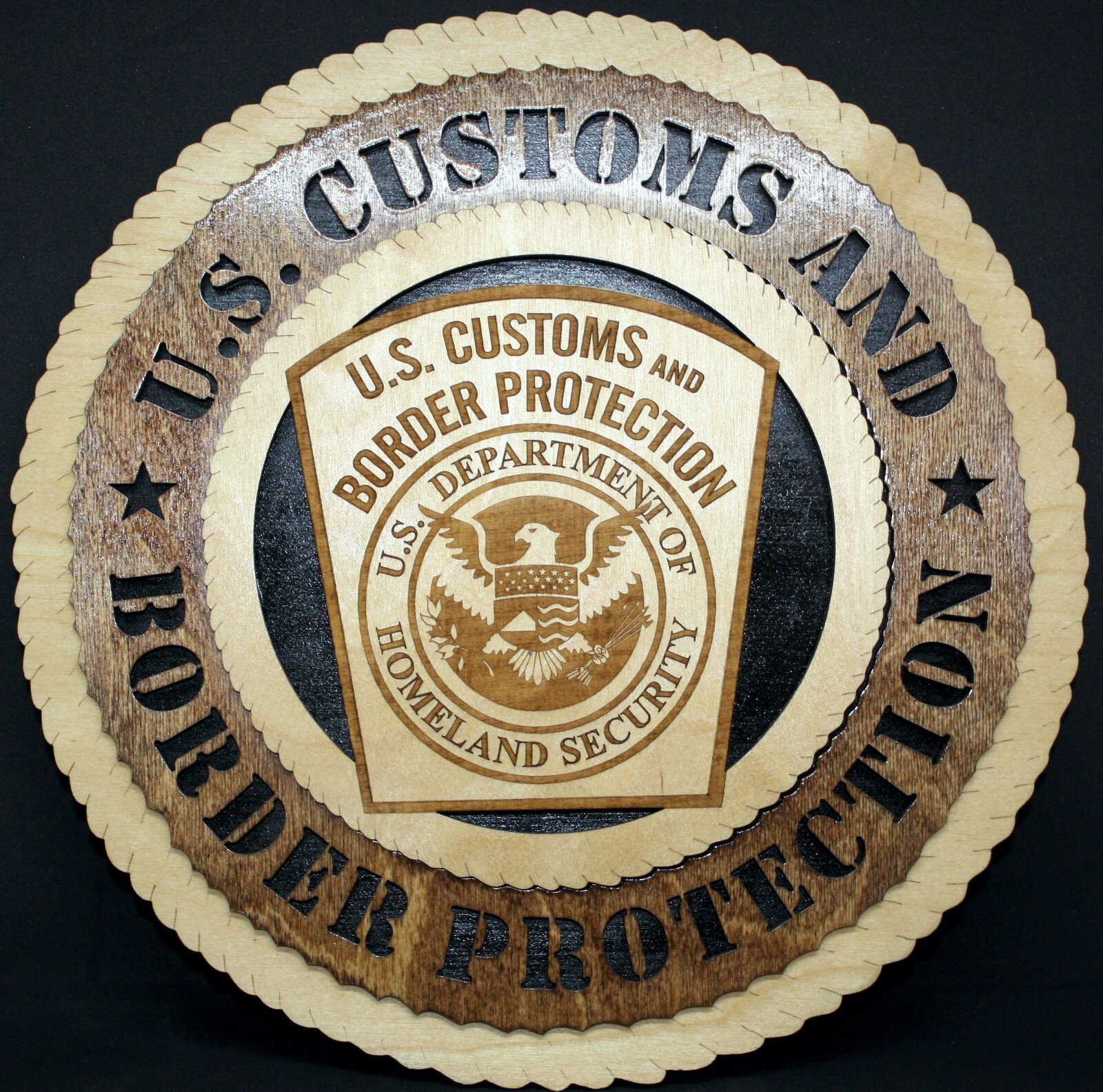 US CUSTOMS AND BORDER PROTECTION PLAQUE