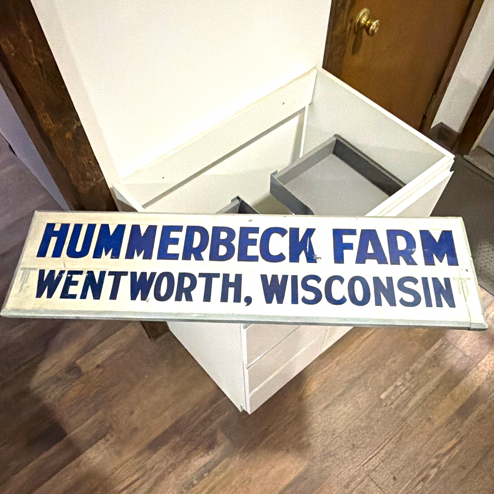 Wood Farmhouse Wall Plaque Sign Hummerbeck Farm Wentworth Wisconsin Blue/White