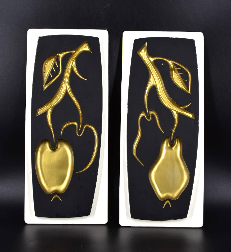 Vintage MCM Fruit Wall Plaques Apple & Pear Plastic Gold, Black, White 16.5″