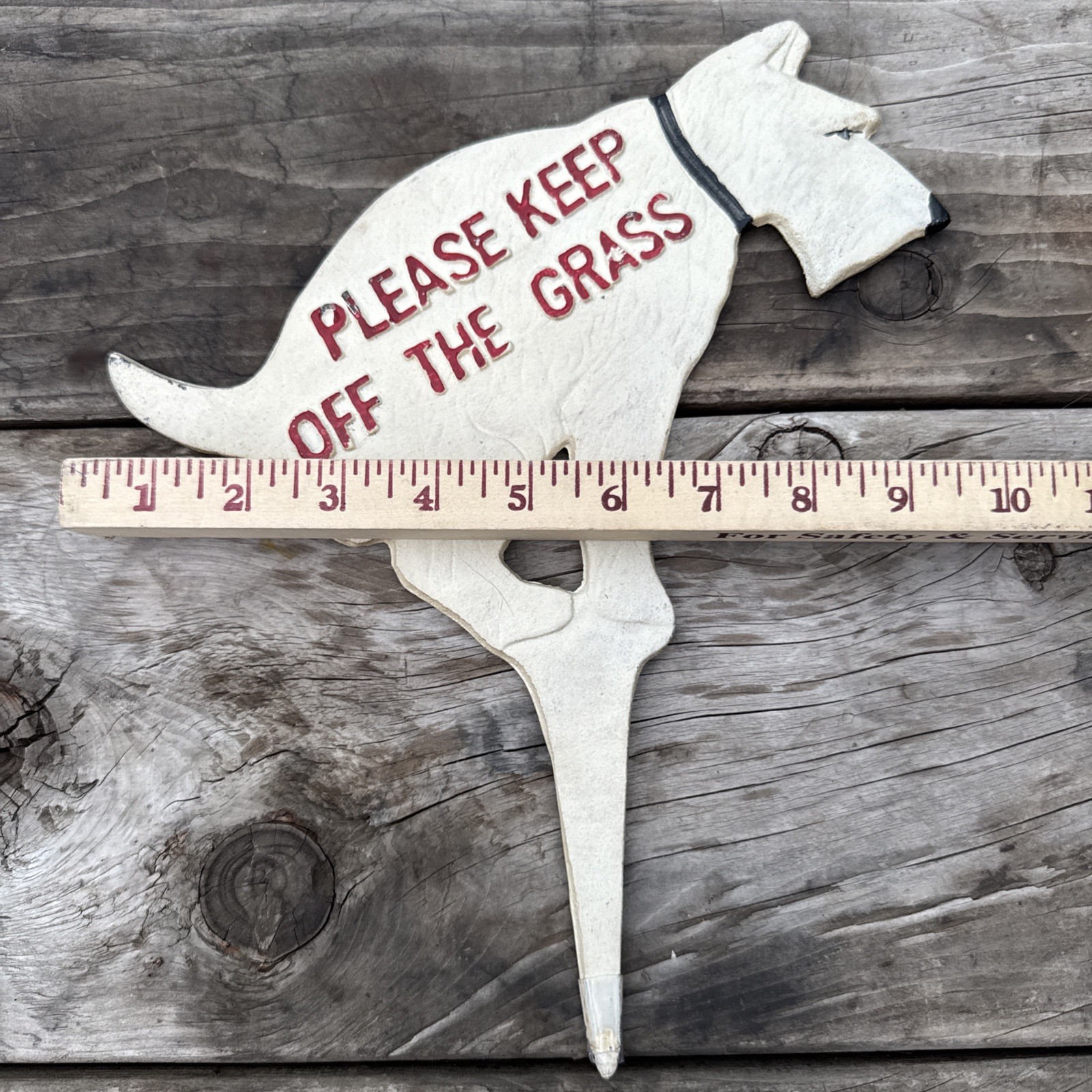 Vintage White Schnauzer Dog Painted Cast Iron Keep Off Grass Sign Lawn Ornament