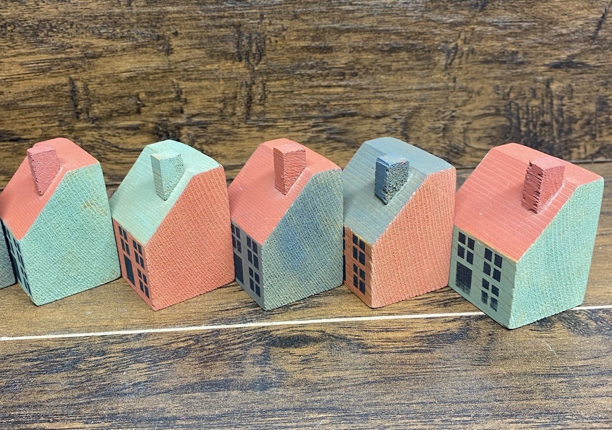 Primitive Wooden WELCOME Block Set House Village Shelf Sitter Folk Art Decor