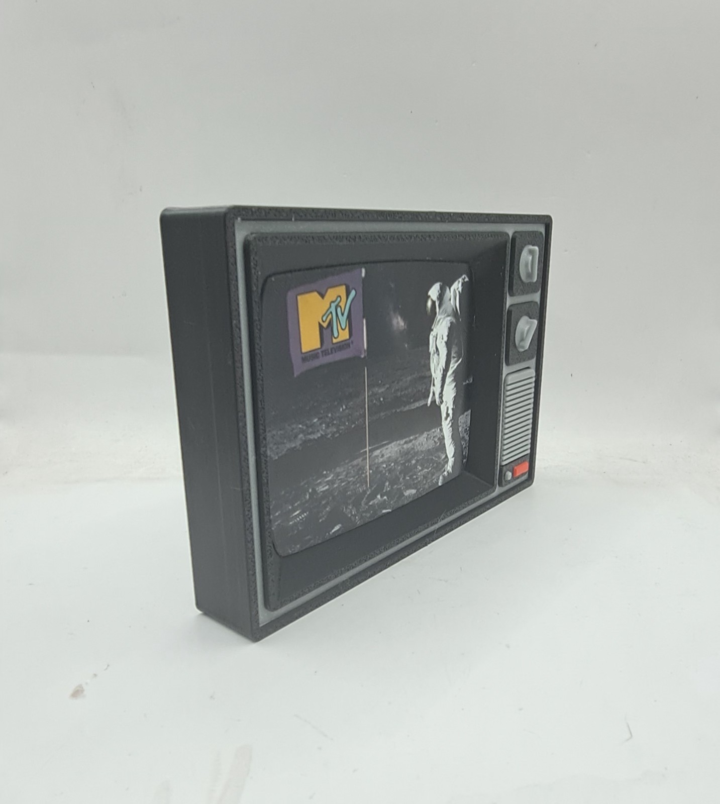 Mtv Spaceman Moon Retro TV Display 80s TV Show Nostalgia Decor Music Television