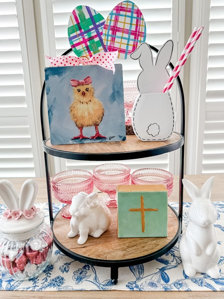 The Round Top Collection Mini Pink Bow Chick Print 6x6x1