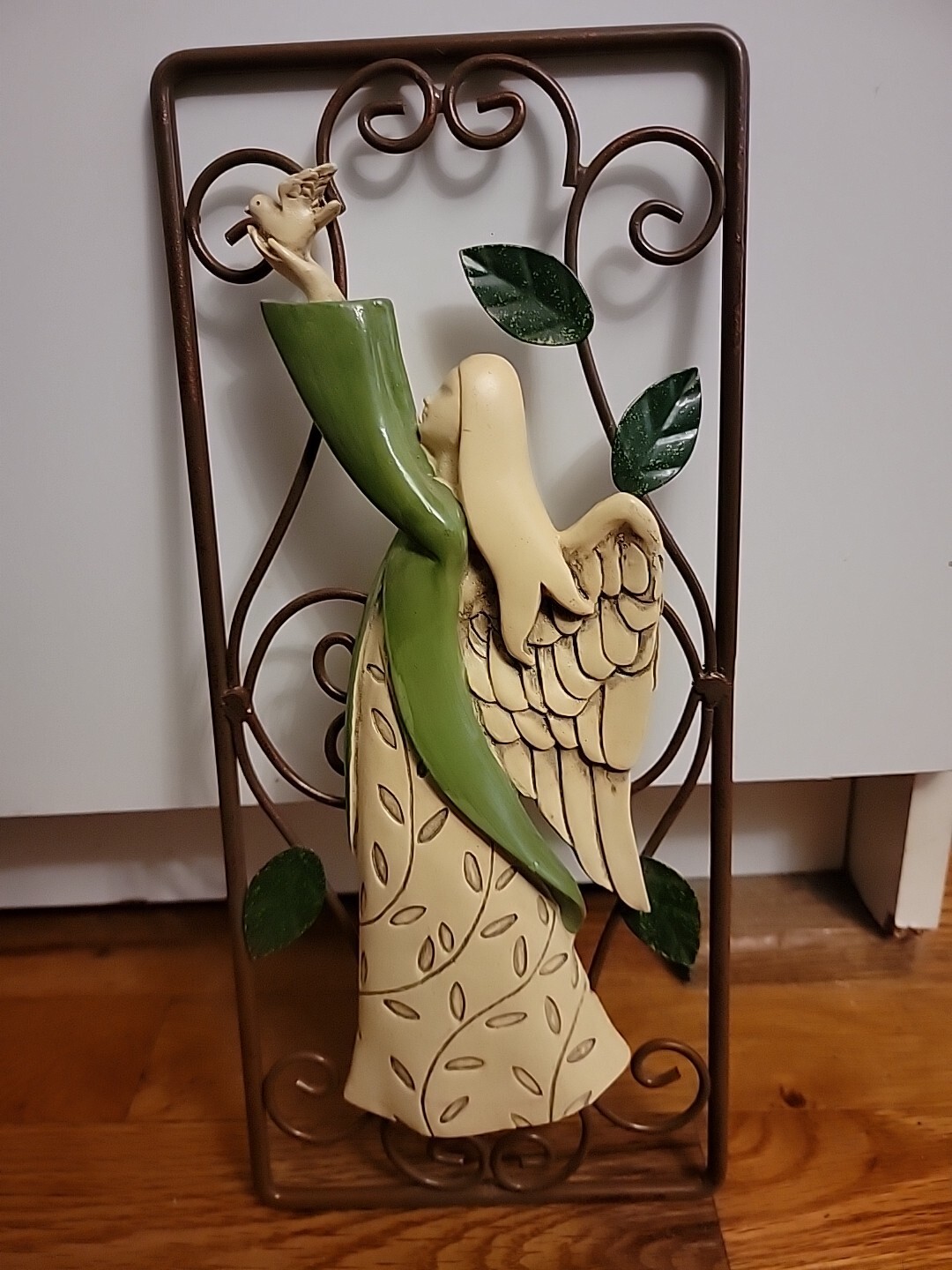 New Resin & Metal Rustic Angel Wall Mounted Home Decor Plaque