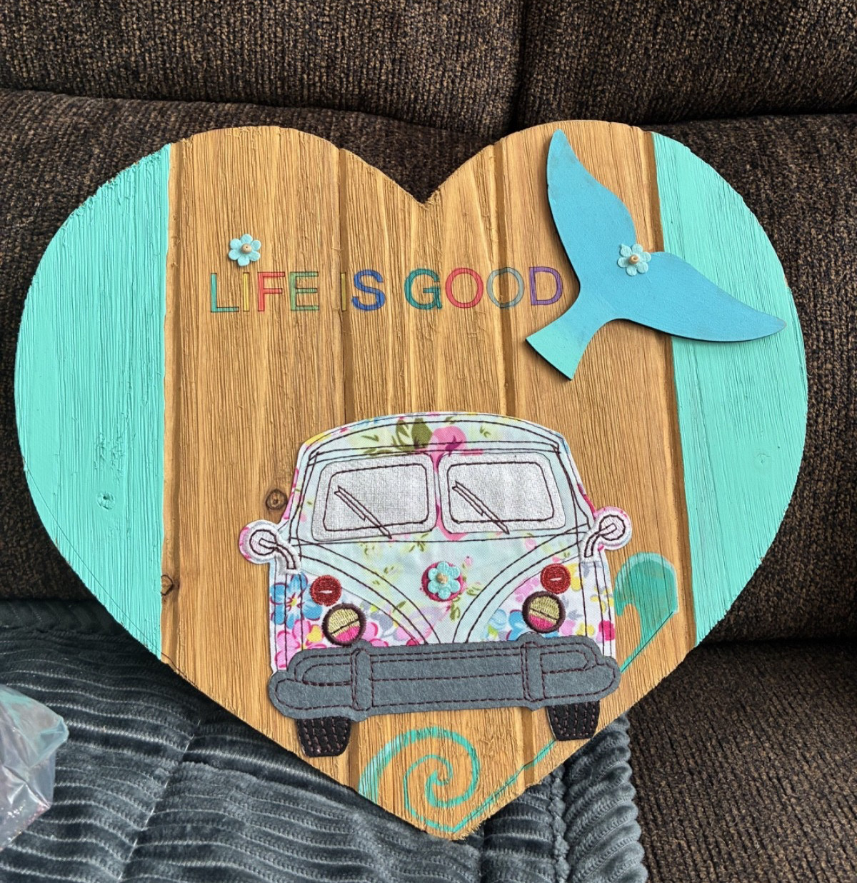 WOOD HEART LIFE IS GOOD DECOR VALENTINES DAY GIFT