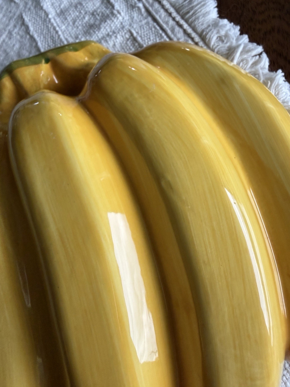 Vintage Glossy Ceramic Fruit Wall Plaques Set of 3 Hanging Decor 6 in