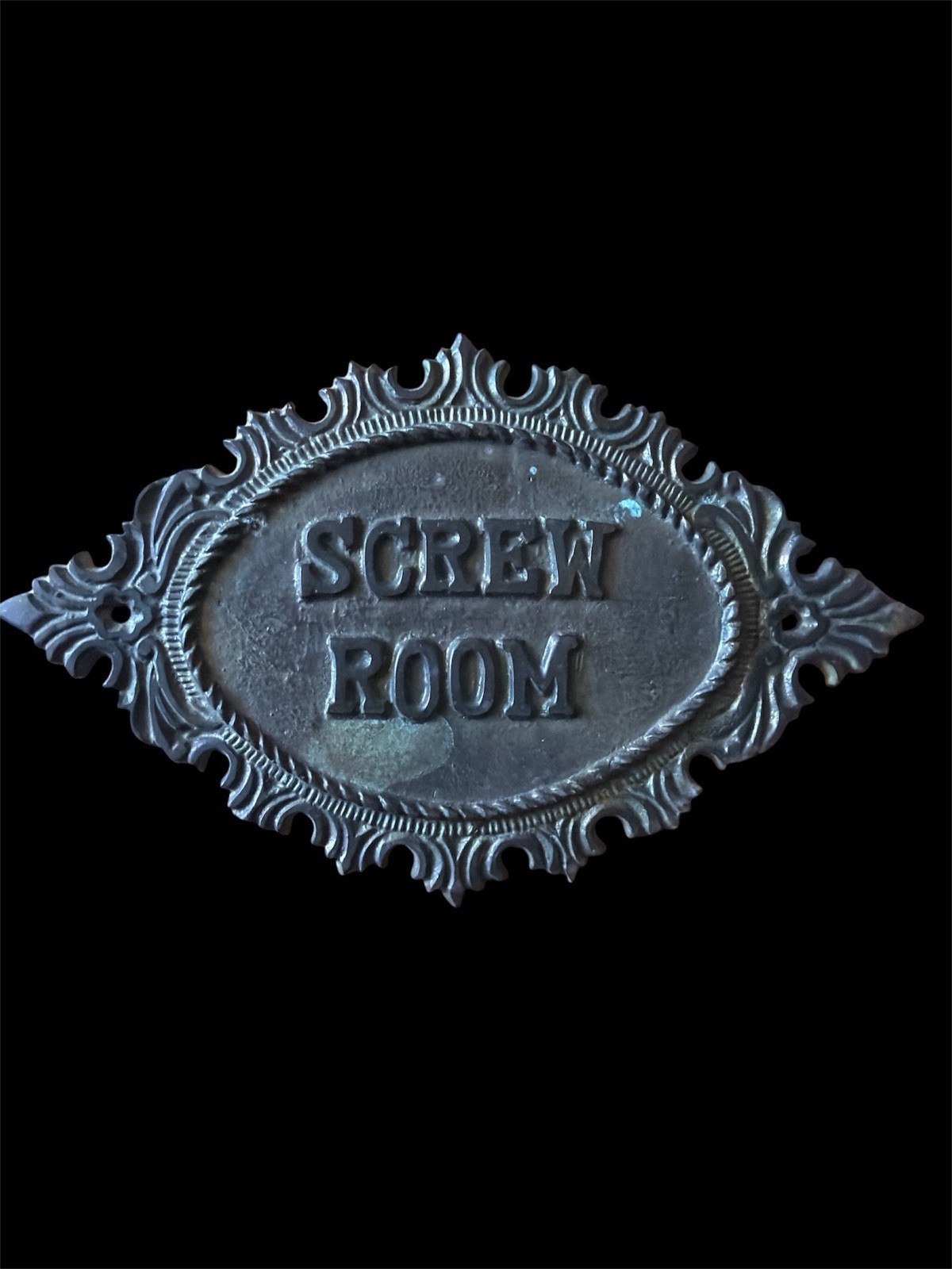 Metal Wall Mounted Plaque “Screw Room” Black Oval Vintage/Retro 6.5 in Brass