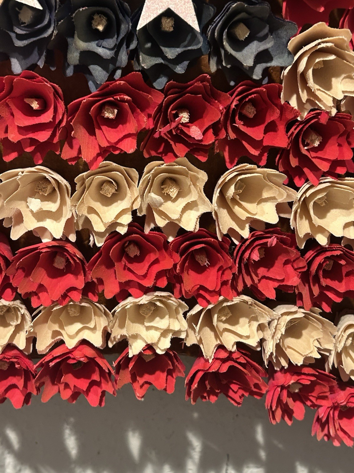 American Flag Floral Woodchip Wall Hanging Decor