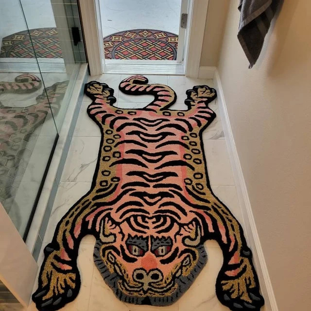 Tibetan Tiger Rugs 2×3 Feet Handmade 100% Woolen Hand Tufted For Home Decoration