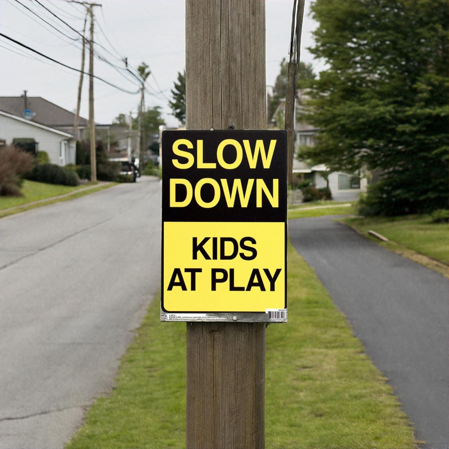 Artskills Slow down Kids at Play Sign, 4-Pack, 12X8 Inches – Kids at Play Safety