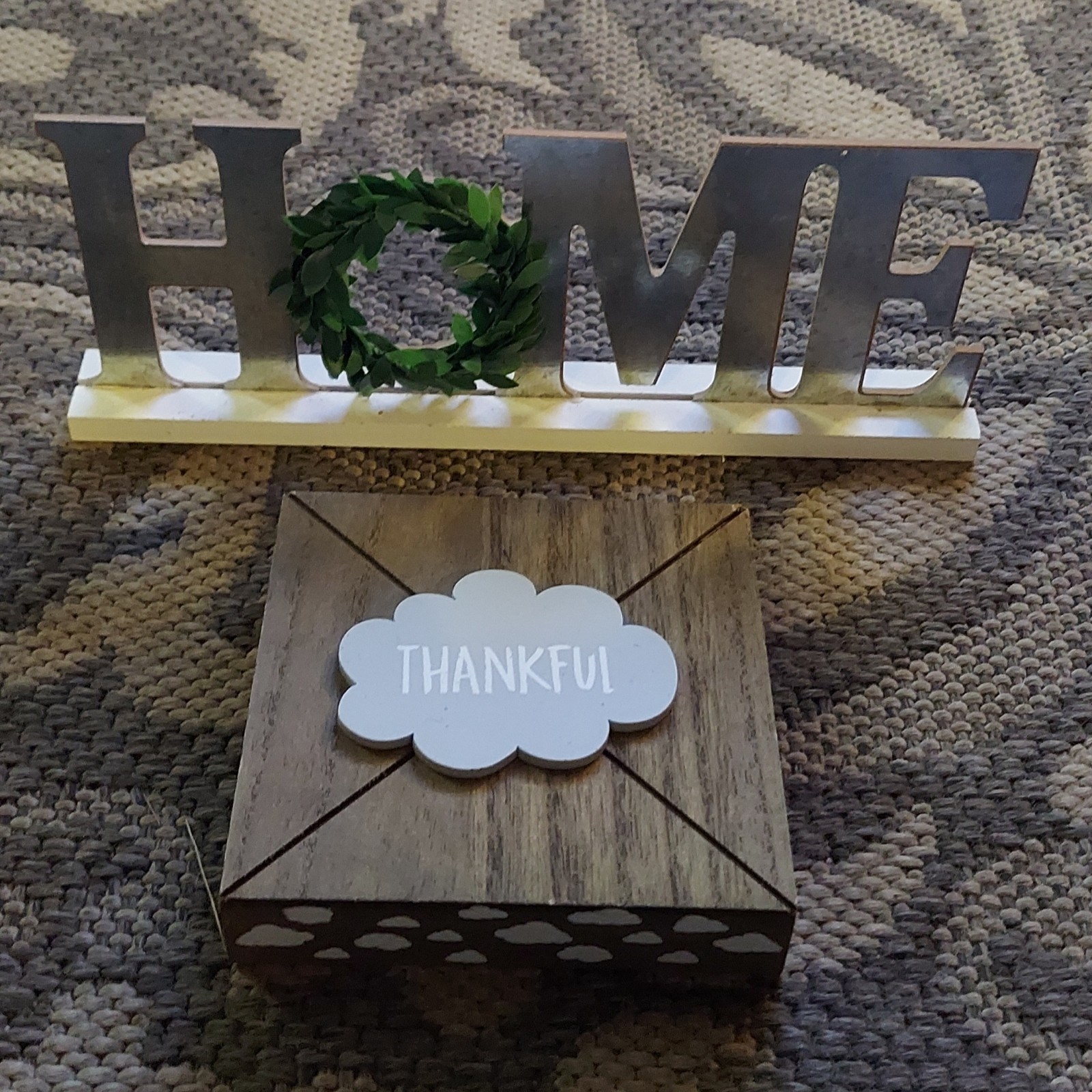 Decor Inspirational Thankful Wood Signs Set Freestanding Home Plaques