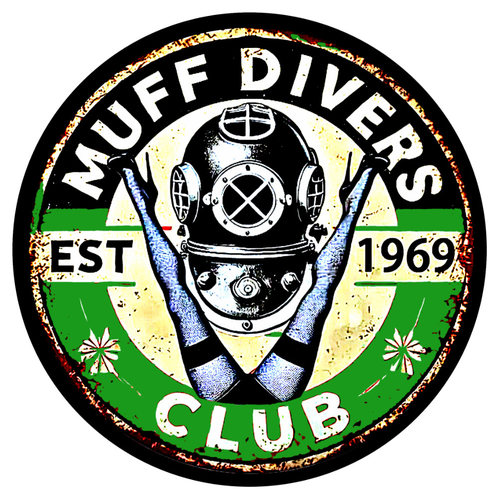 Adult Muff Scuba Divers Club FUNNY REPLICA STICKER DECAL SIGN 4 SIZES