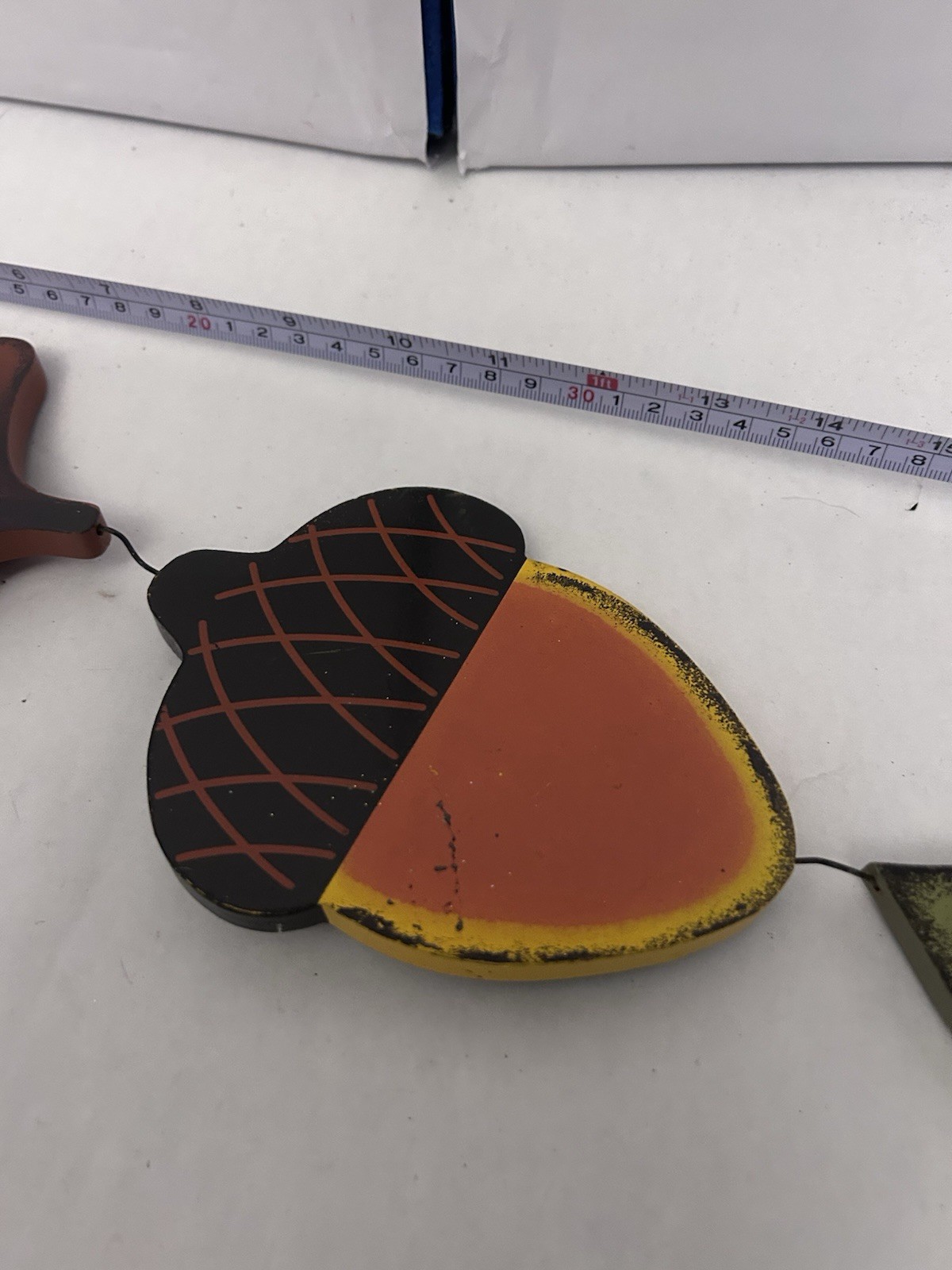 Fall Wall/Door Hanging Decor Wooden Leafs and Acorn Multicolor