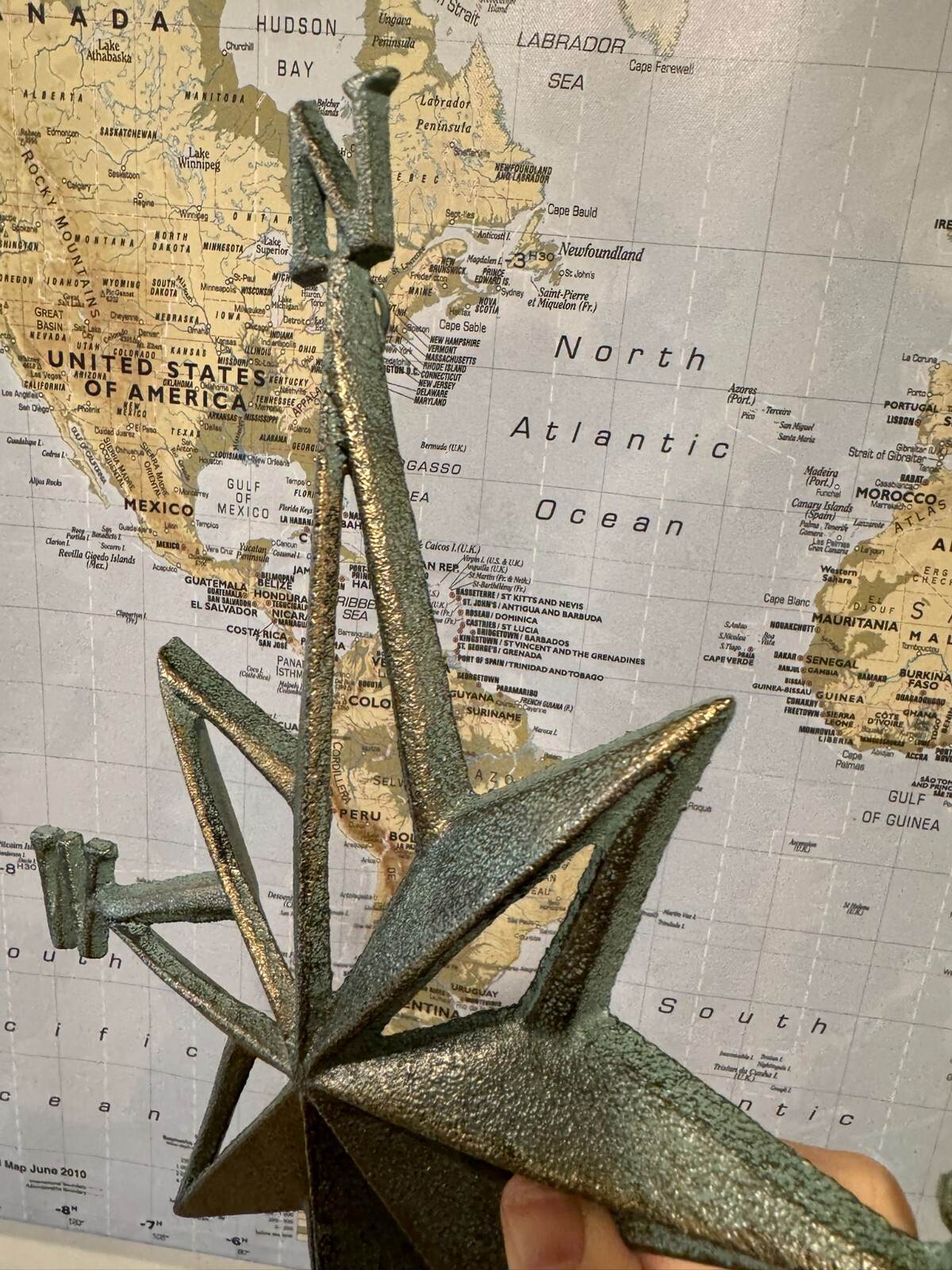 Rustic Cast Iron Rose Compass Nautical Beach House Wall Art/Outdoor Garden Decor