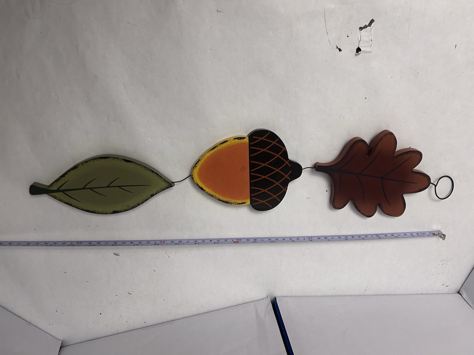 Fall Wall/Door Hanging Decor Wooden Leafs and Acorn Multicolor
