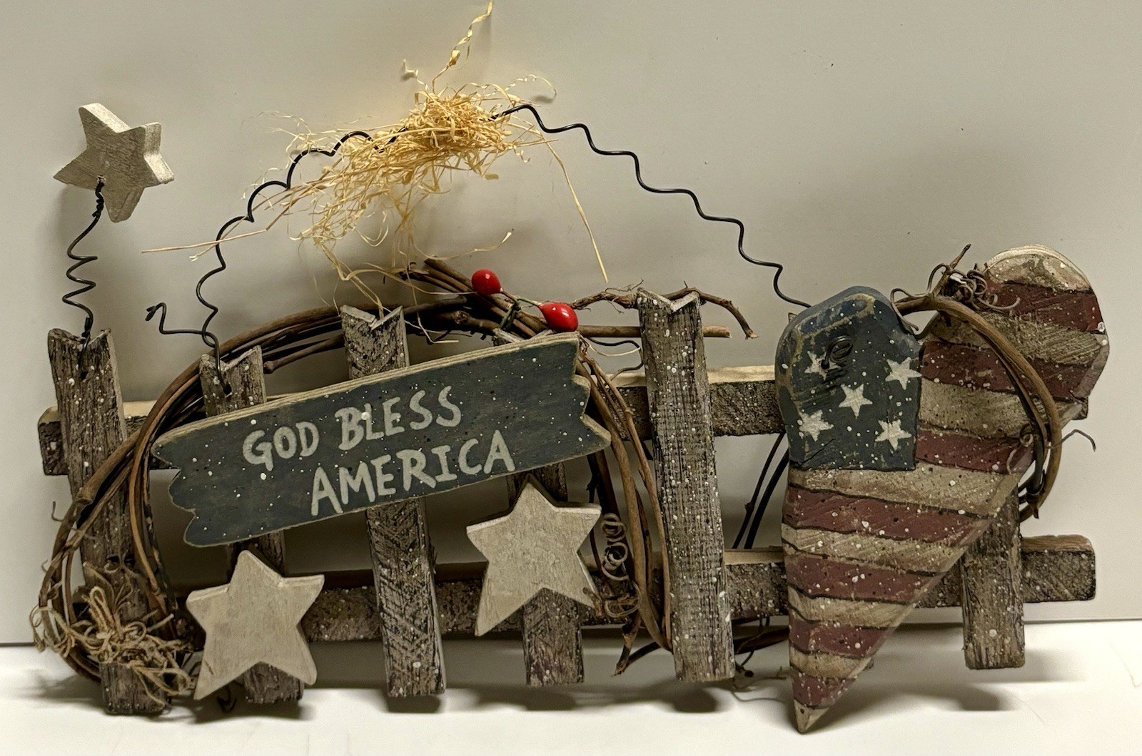 Wooden American Flag Decorative Wall Decor Rustic Rugged Patriotic Hanging