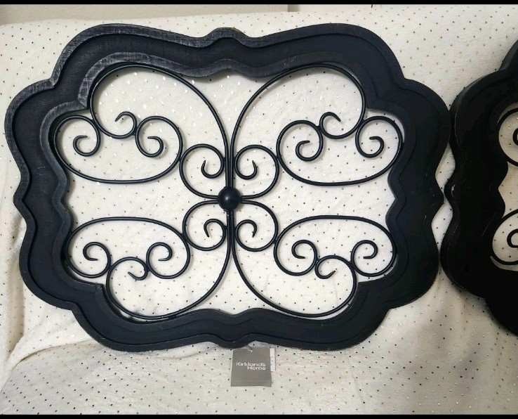 Metal/Wooden Black Wall Plaques frm Kirklands Home Decor, New w/ Tags Very Nice!