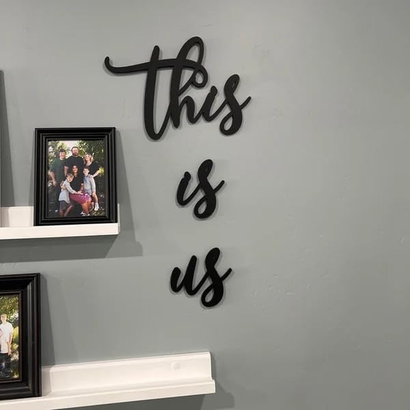 Black Wooden This Is Us Sign for Family Wall Plaques, Farmhouse Entryway Decorat